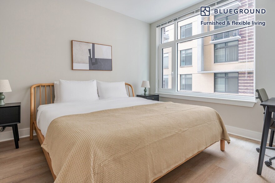 Building Photo - 4924 St Elmo Ave