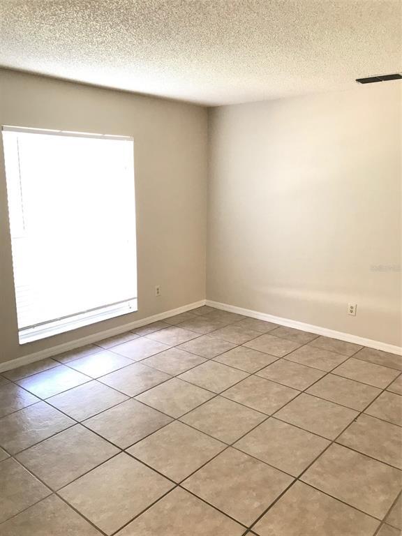 Building Photo - 1025 Kelly Creek Cir