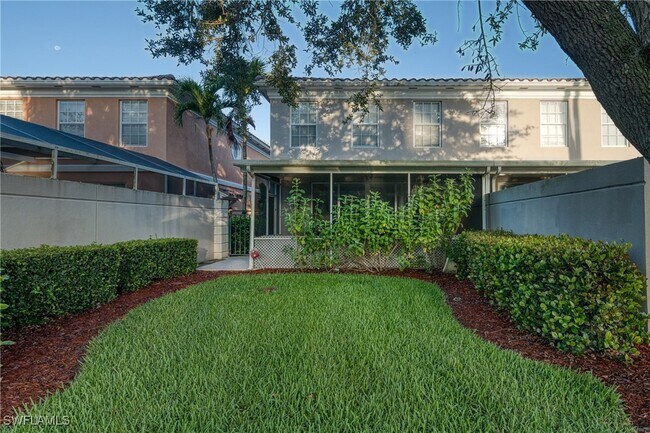 Building Photo - 5633 Cove Cir