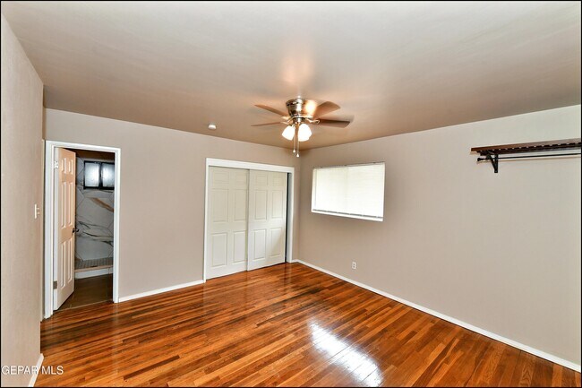 Building Photo - 3125 Hamilton Ave