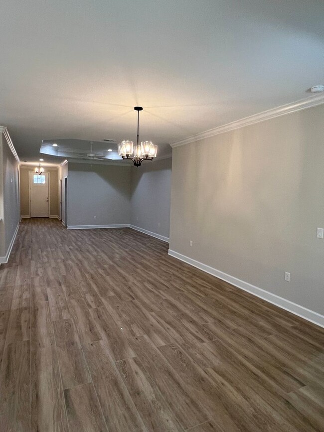 Building Photo - 3/2 brand new home!