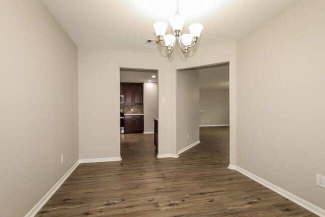 Building Photo - 9943 Chimney Swift Ln