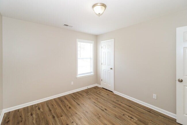 Building Photo - 2646 Breezy Ridge Trail