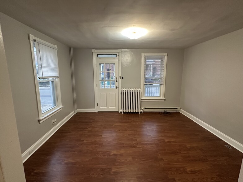 Living Room - 143 N Potomac St