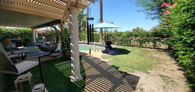 Building Photo - 82570 Delano Dr