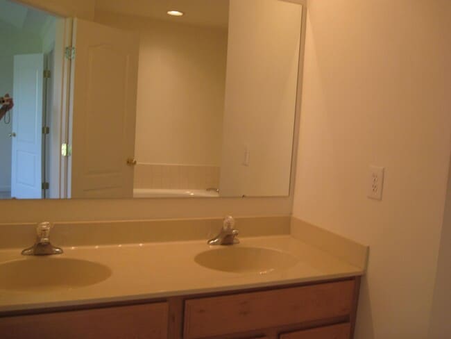 Building Photo - Hockessin Townhome in Dennison Ridge