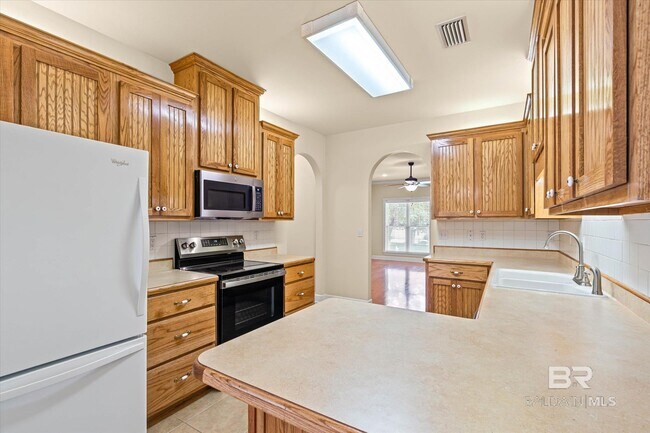 Building Photo - 99 Caisson Trace