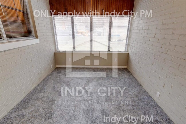 Building Photo - 1336 N Glen Arm Rd