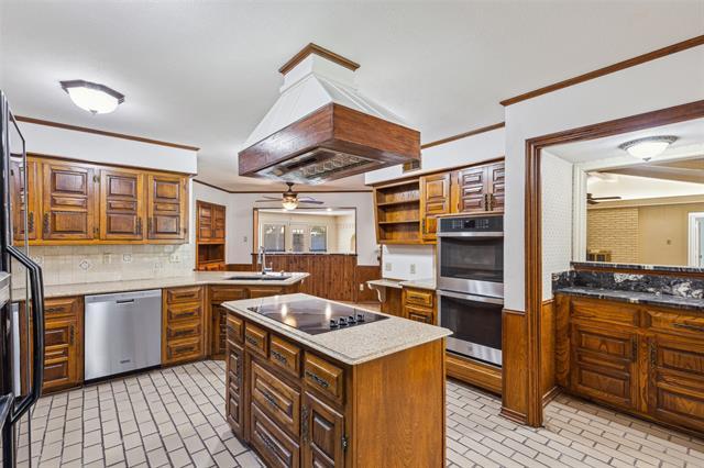 Building Photo - 6845 Delmeta Dr