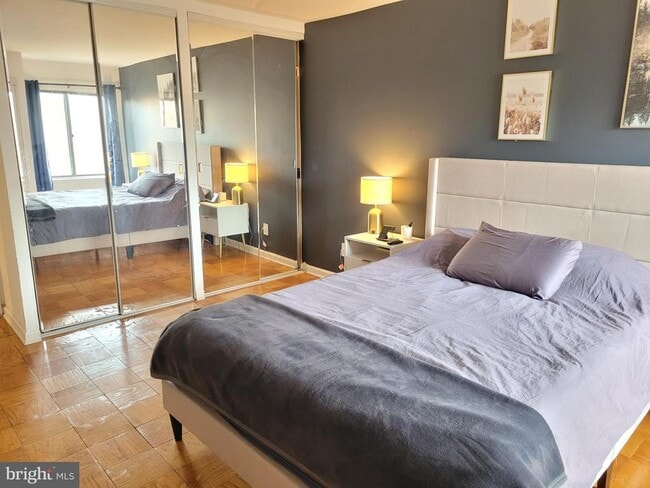 Building Photo - 3101 S Manchester St