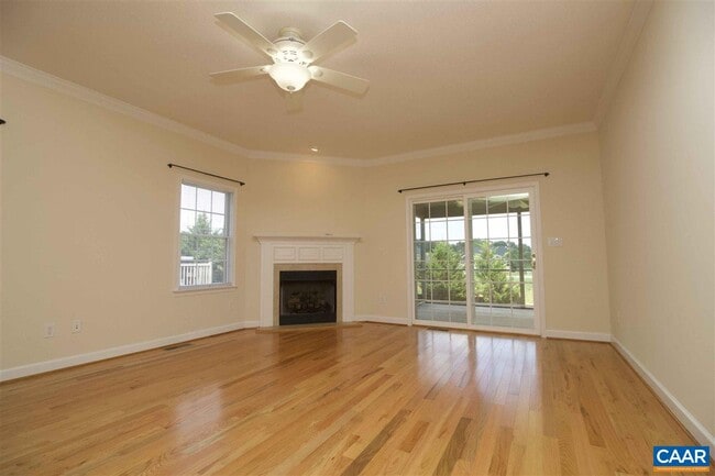 Building Photo - 121 Bryant Dr