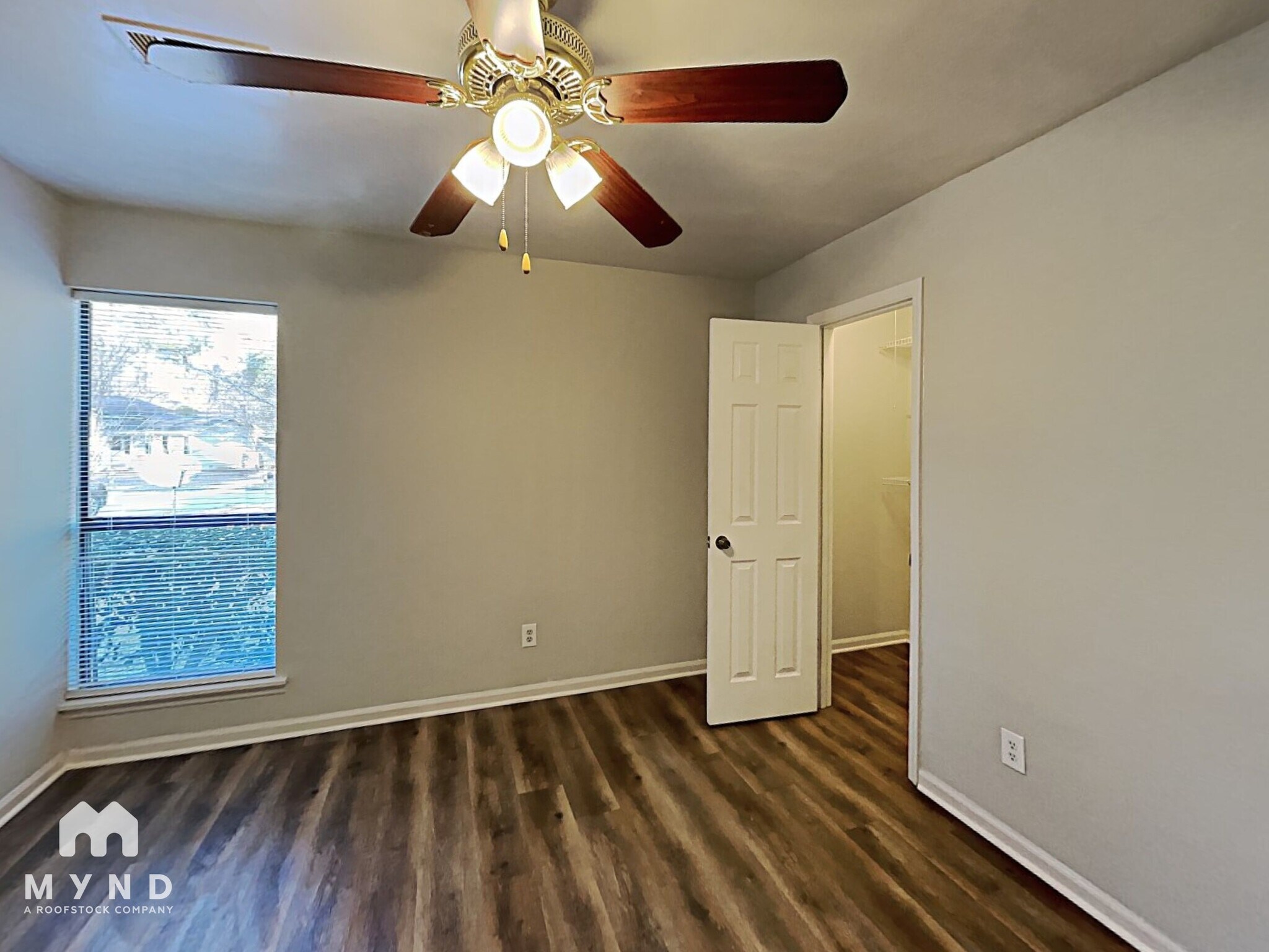 Building Photo - 9062 Homewood Dr
