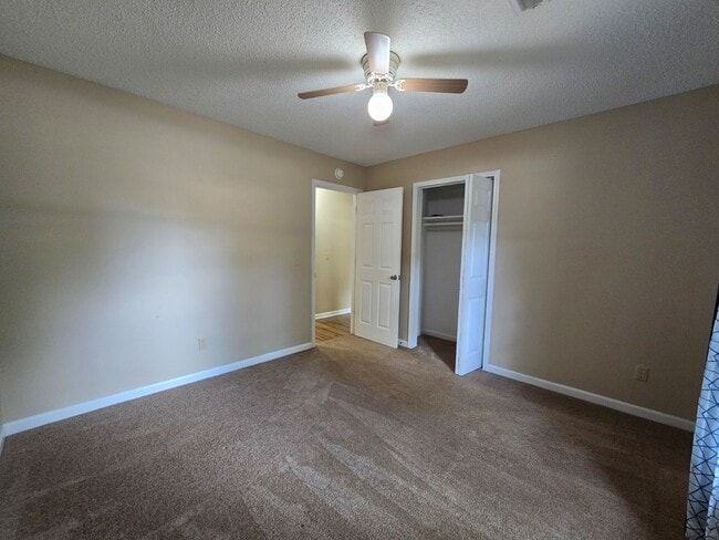 Building Photo - 1520 Crowndale Dr