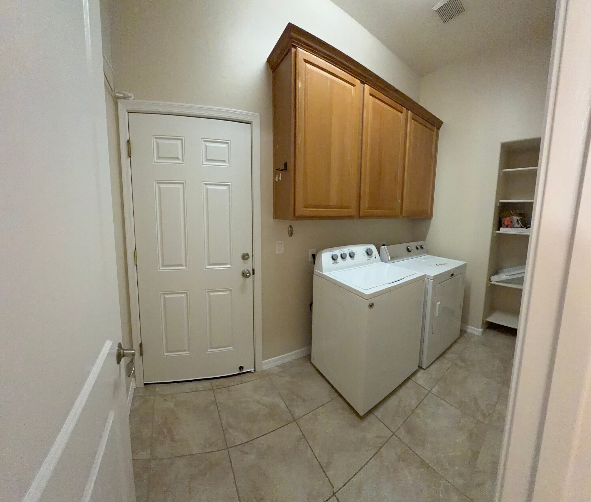 Laundry Room - 3163 S Porter St