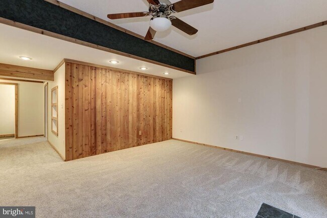Building Photo - 7118 Eden Brook Dr