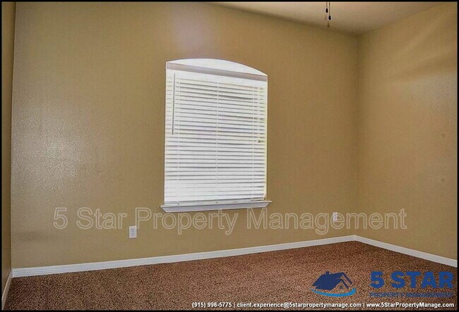 Building Photo - 14016 Rainbow Point Dr
