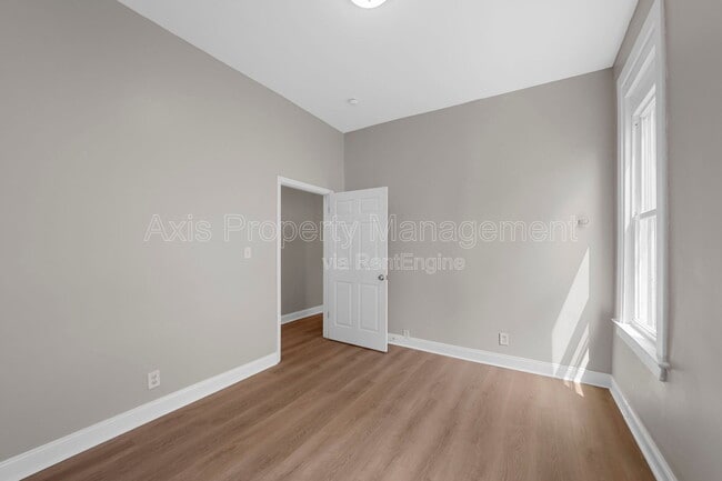 Building Photo - 3168 Pennsylvania Ave