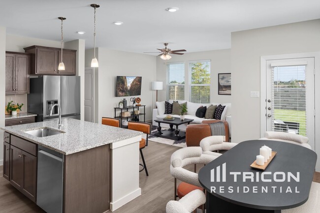 Building Photo - 2517 Finch Holw Dr