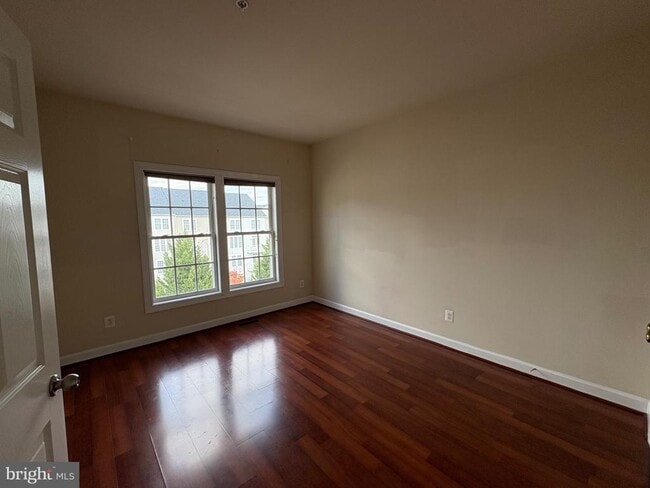 Building Photo - 635 Whetstone Glen St