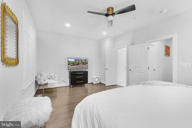 Building Photo - 5106 Fillmore Ave