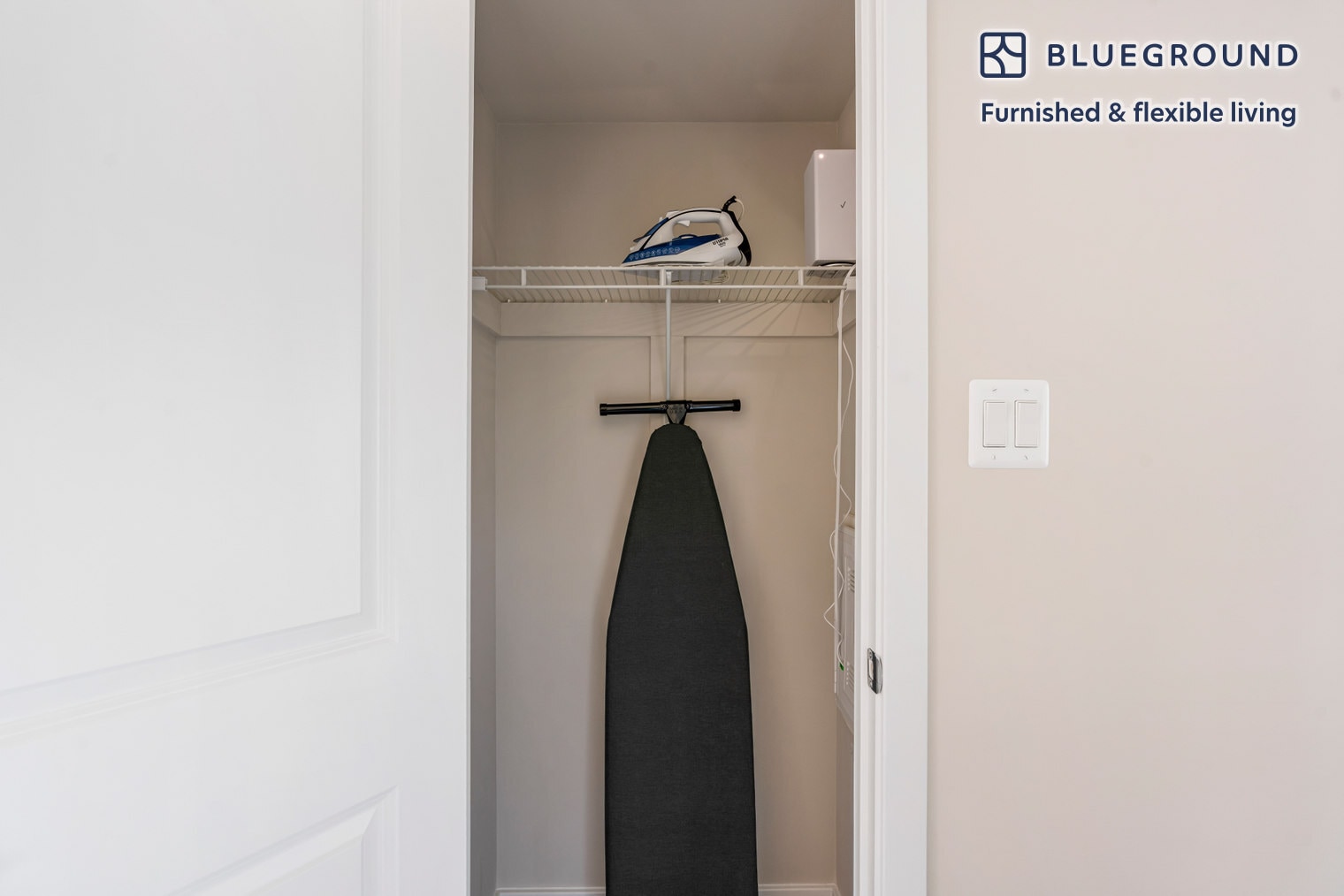 Building Photo - 1200 N Veitch St