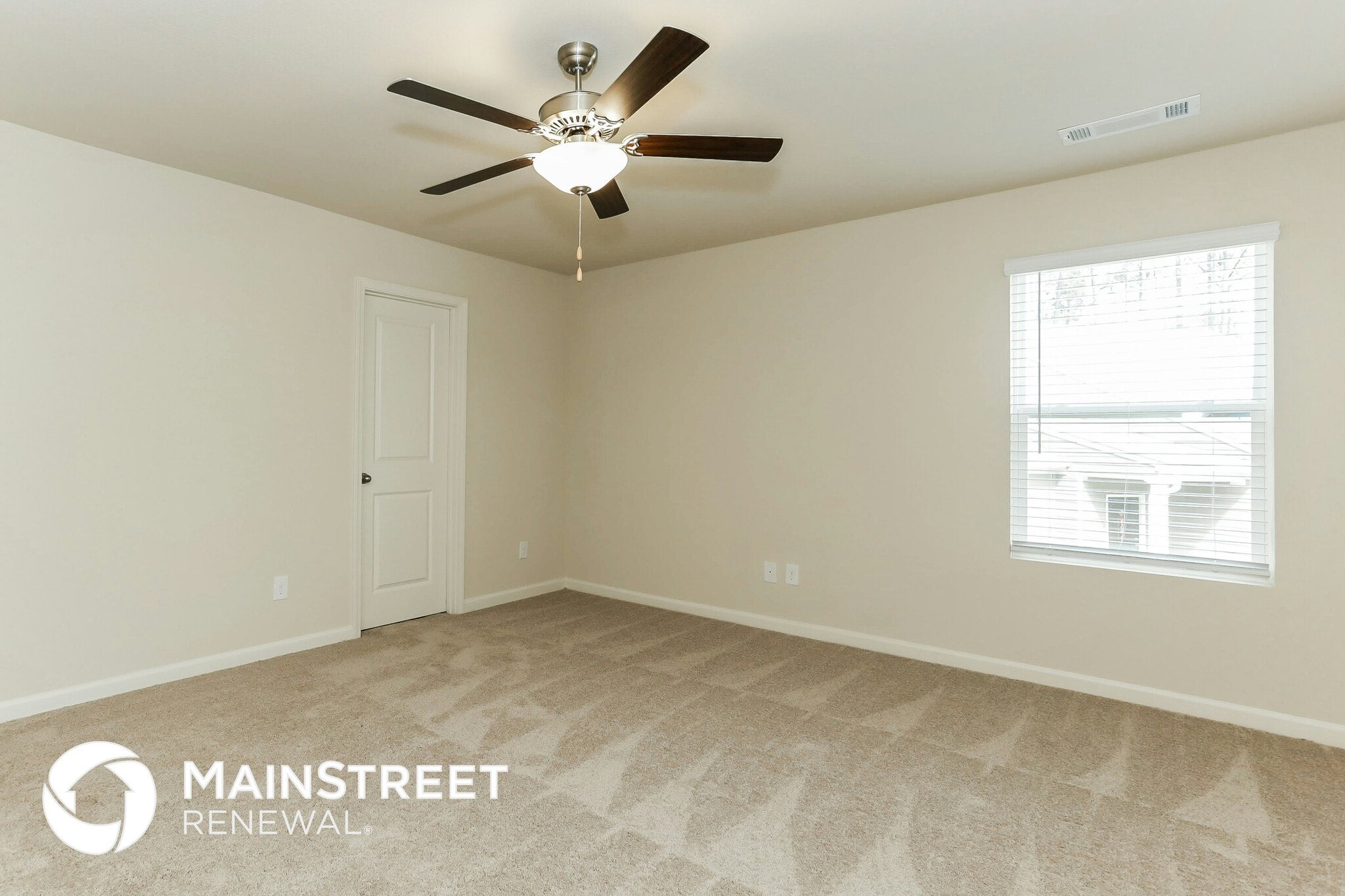 Building Photo - 220 Randy Trce