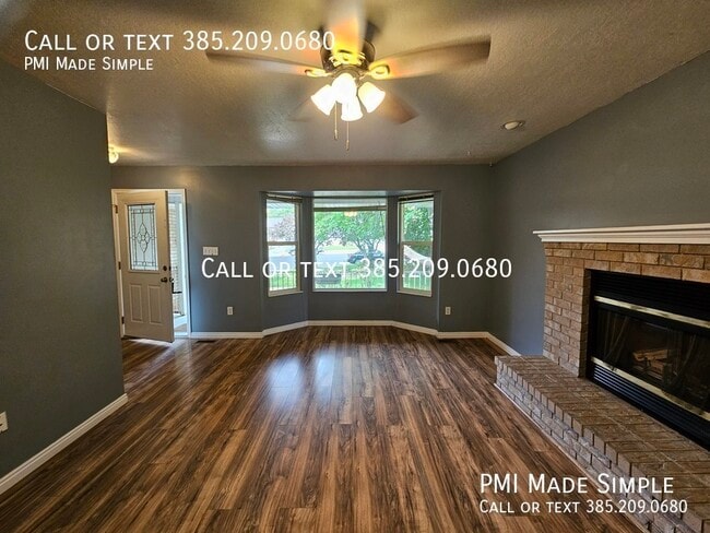 Building Photo - 242 S 400 E
