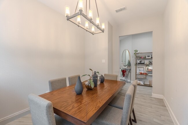 Building Photo - 24634 Songlark Bend Dr