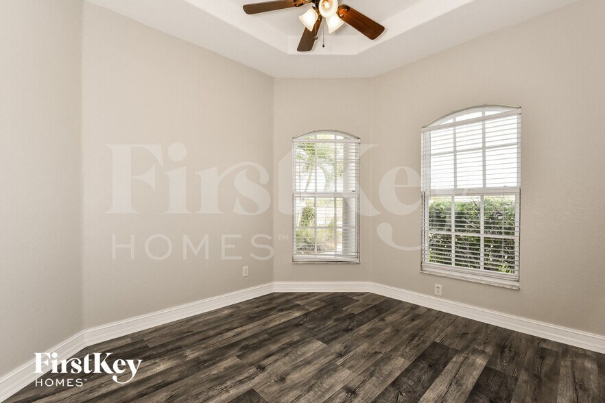 Building Photo - 2478 NW 9th Terrace