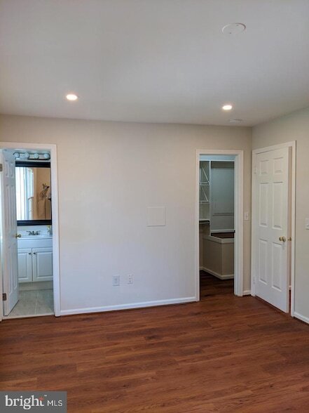 Building Photo - 4500 Stone Pine Ct