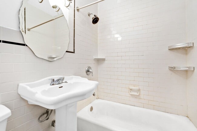 Building Photo - 678 Sterling Pl