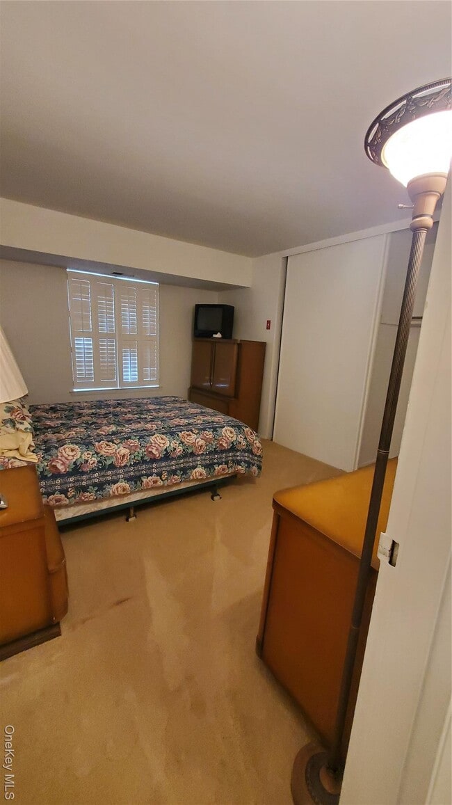 Building Photo - 11 Laramie Ct