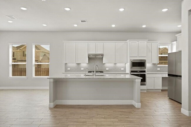 Building Photo - 31302 Quartet Ct