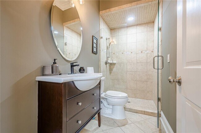 Building Photo - 700 S Brighton Ct