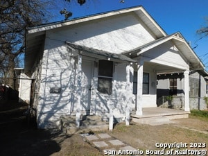 Building Photo - 1521 Hays St
