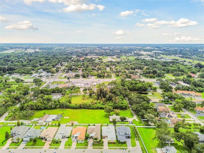 Building Photo - 2973 Breezy Meadows Dr