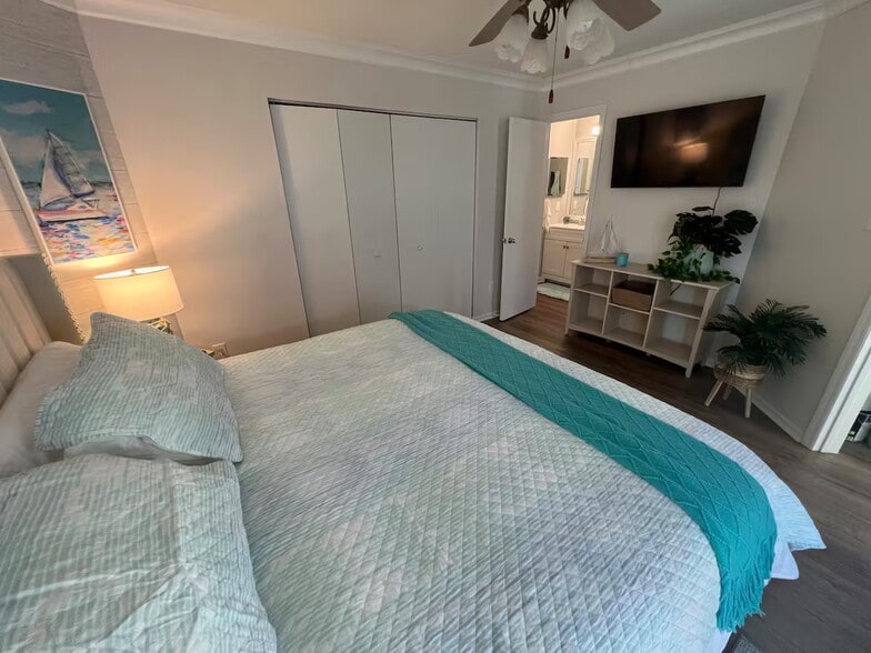 Building Photo - 18857 Vineyard Point Ln