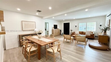 Building Photo - 5785 SW 54th Terrace