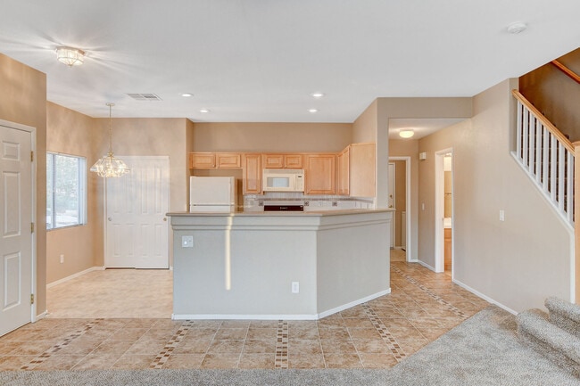 Building Photo - 6733 Lookout Lodge Ln