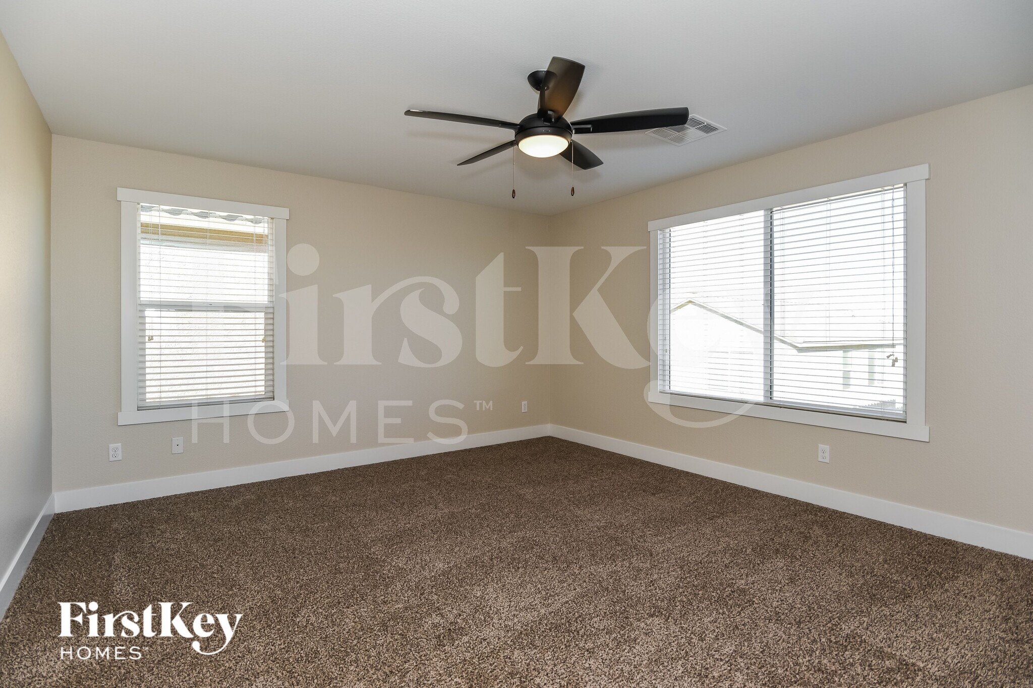 Building Photo - 7380 Benlomond Ave