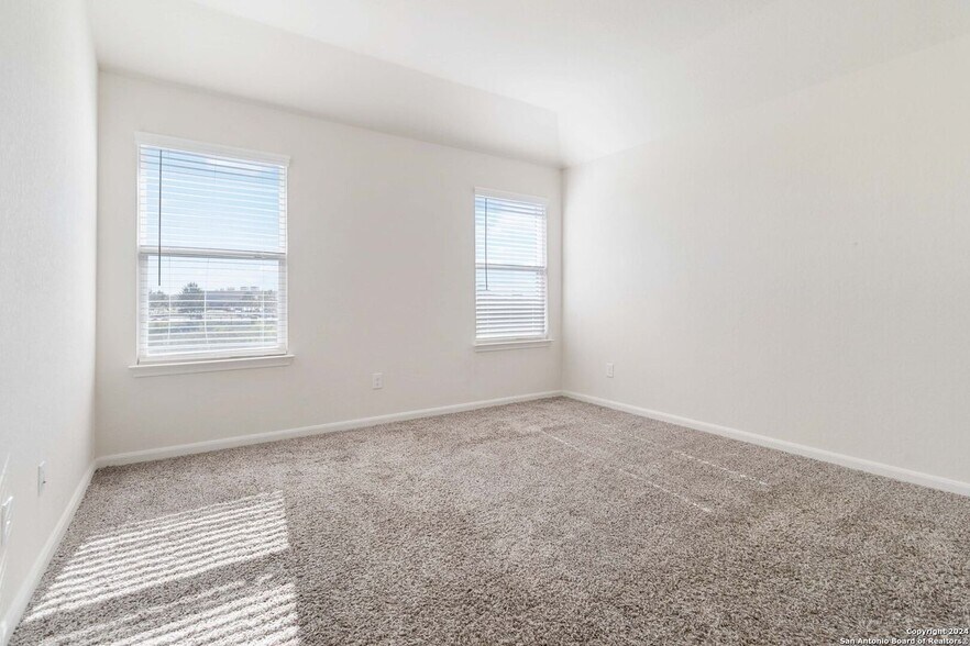 Building Photo - 13822 Enzo Gate