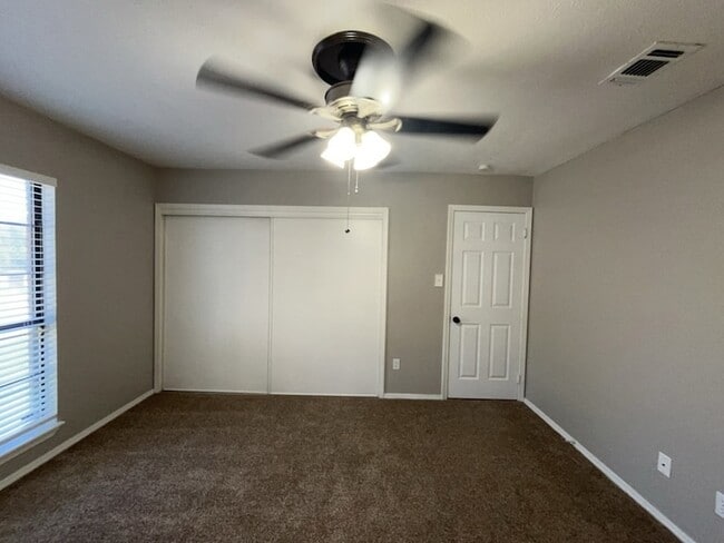 Building Photo - 6703 Fire Hill Dr