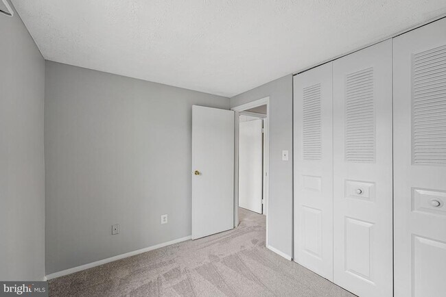 Building Photo - 8025 Tyson Oaks Cir
