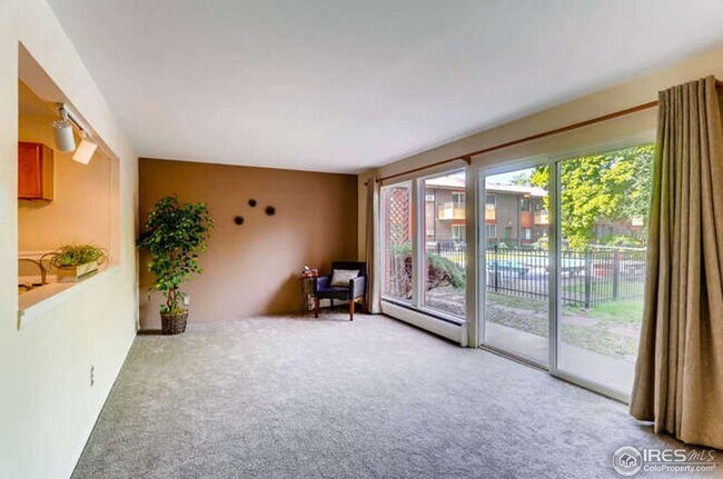 Building Photo - 1895 Alpine Ave.