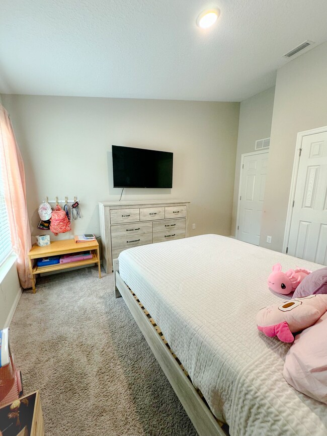 Building Photo - 5670 Arlington River Dr