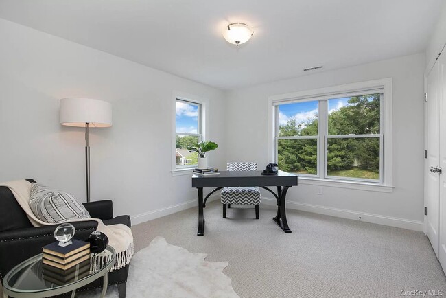 Building Photo - 314 Boulder Ridge Rd