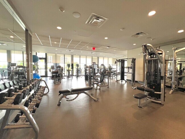 Building Photo - 5300 Paseo Blvd