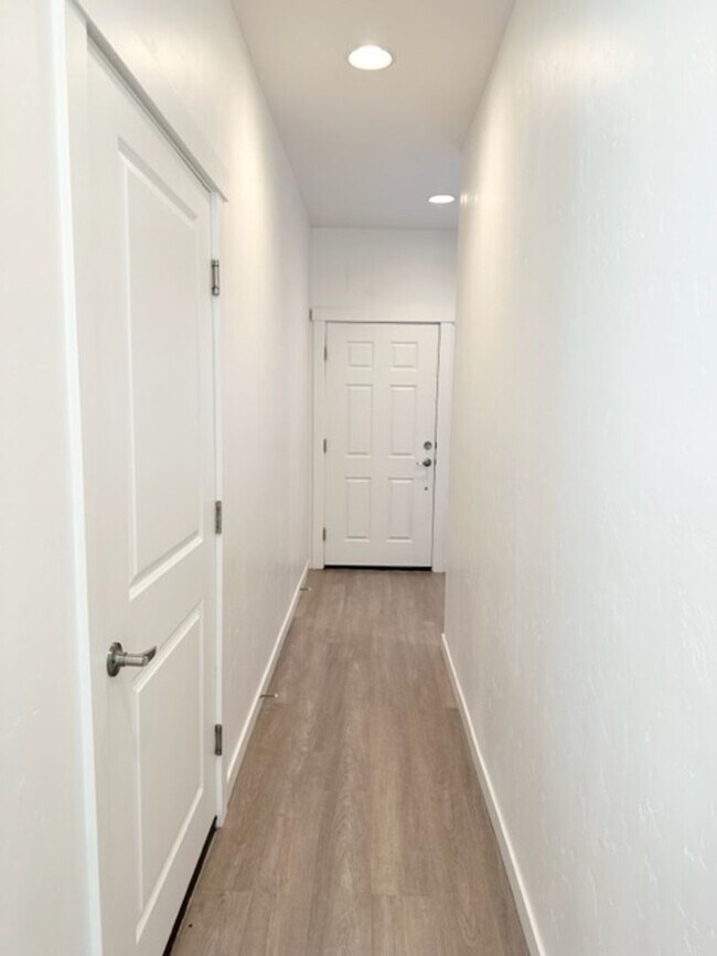 Building Photo - Find your perfect match with our rental pr...