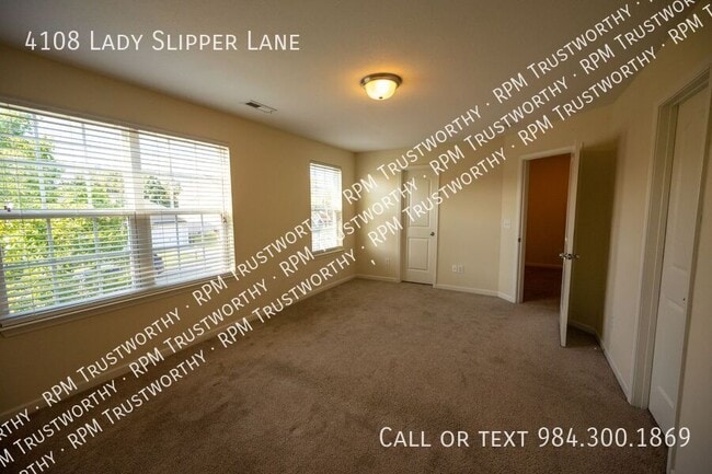 Building Photo - 4108 Lady Slipper Ln