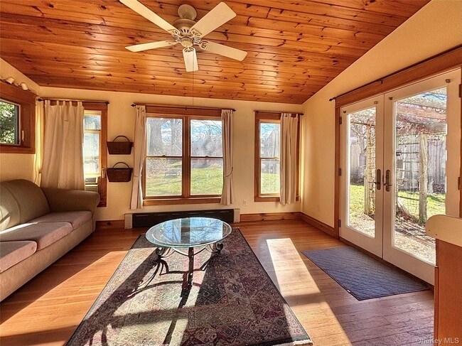 Building Photo - 60 Livingston St